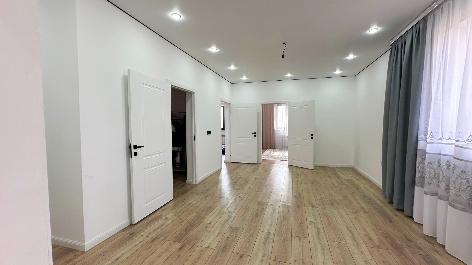 6-комнантный квартира, 189.0 м²,Ынтымак за 55 000 000