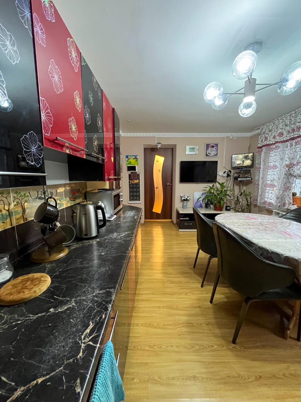 6-комнантный квартира, 250.0 м²,Акын Сара за 50 000 000