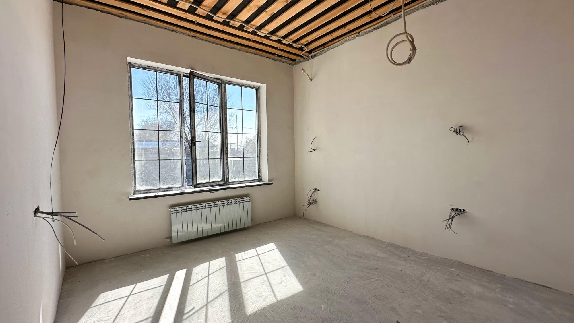 7-комнантный квартира, 372.0 м²,Абая за 95 000 000