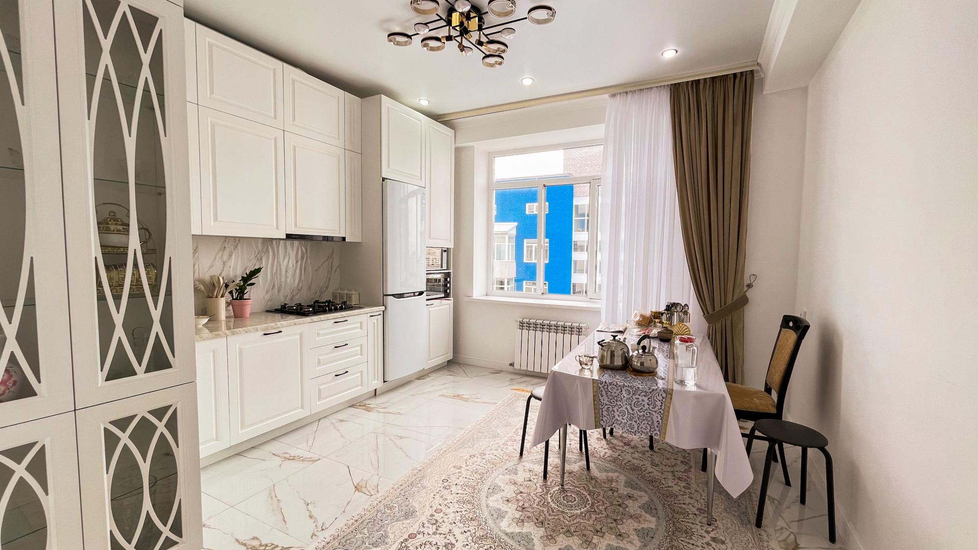 3-комнантная квартира, 113.0 м²,Алдабергенова за 59 000 000