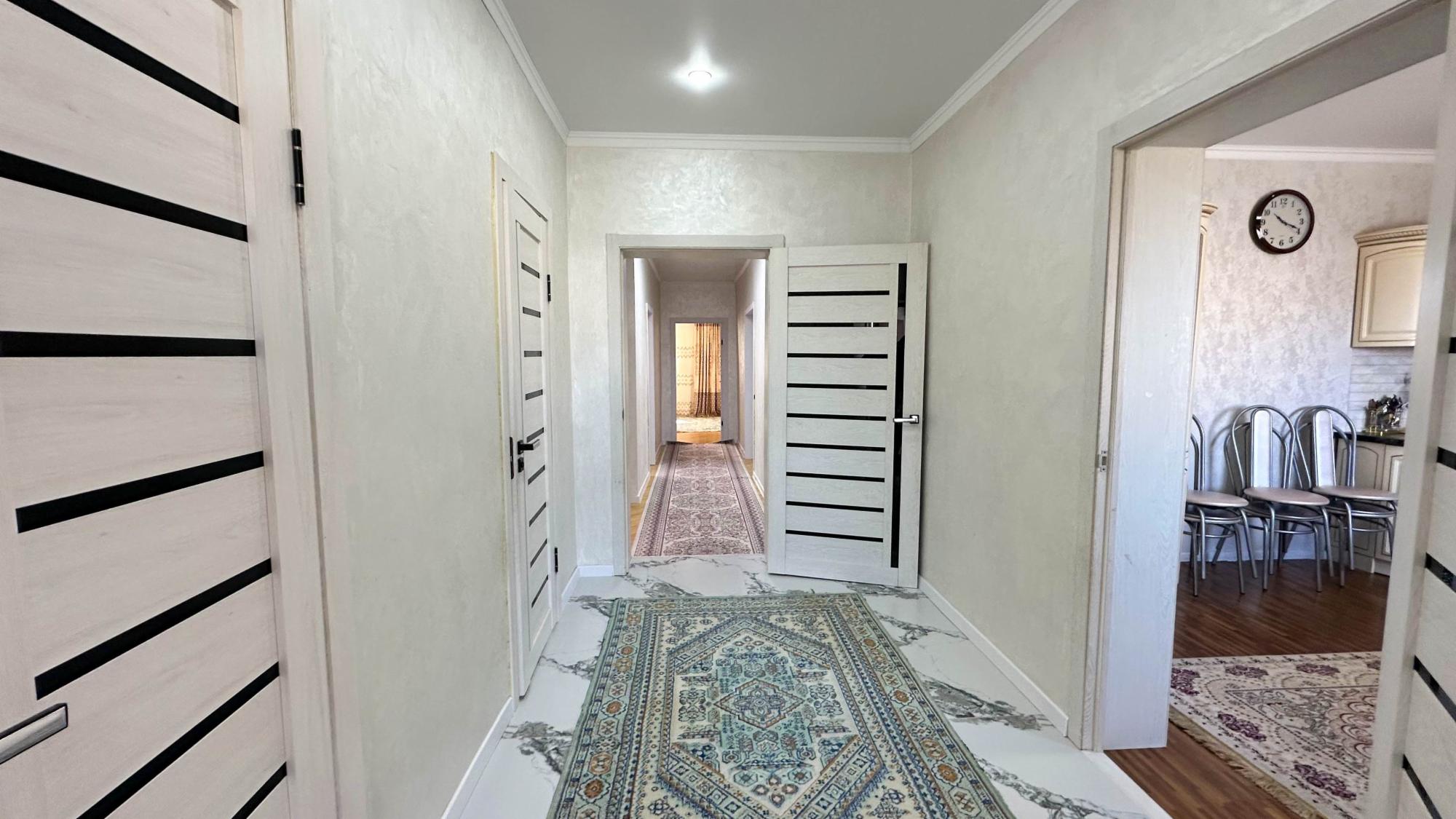 4-комнантный квартира, 129.3 м²,Жазиралы за 47 000 000