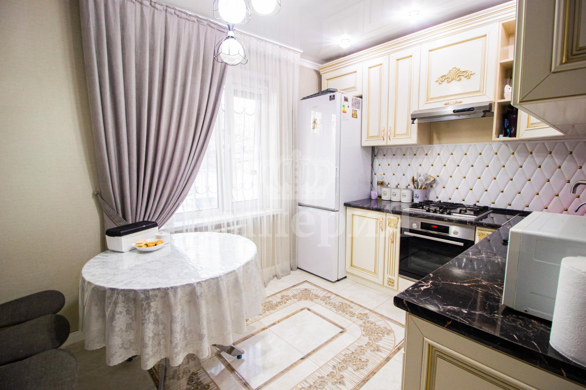 4-комнантная квартира, 89.0 м²,Алдабергенова за 35 000 000