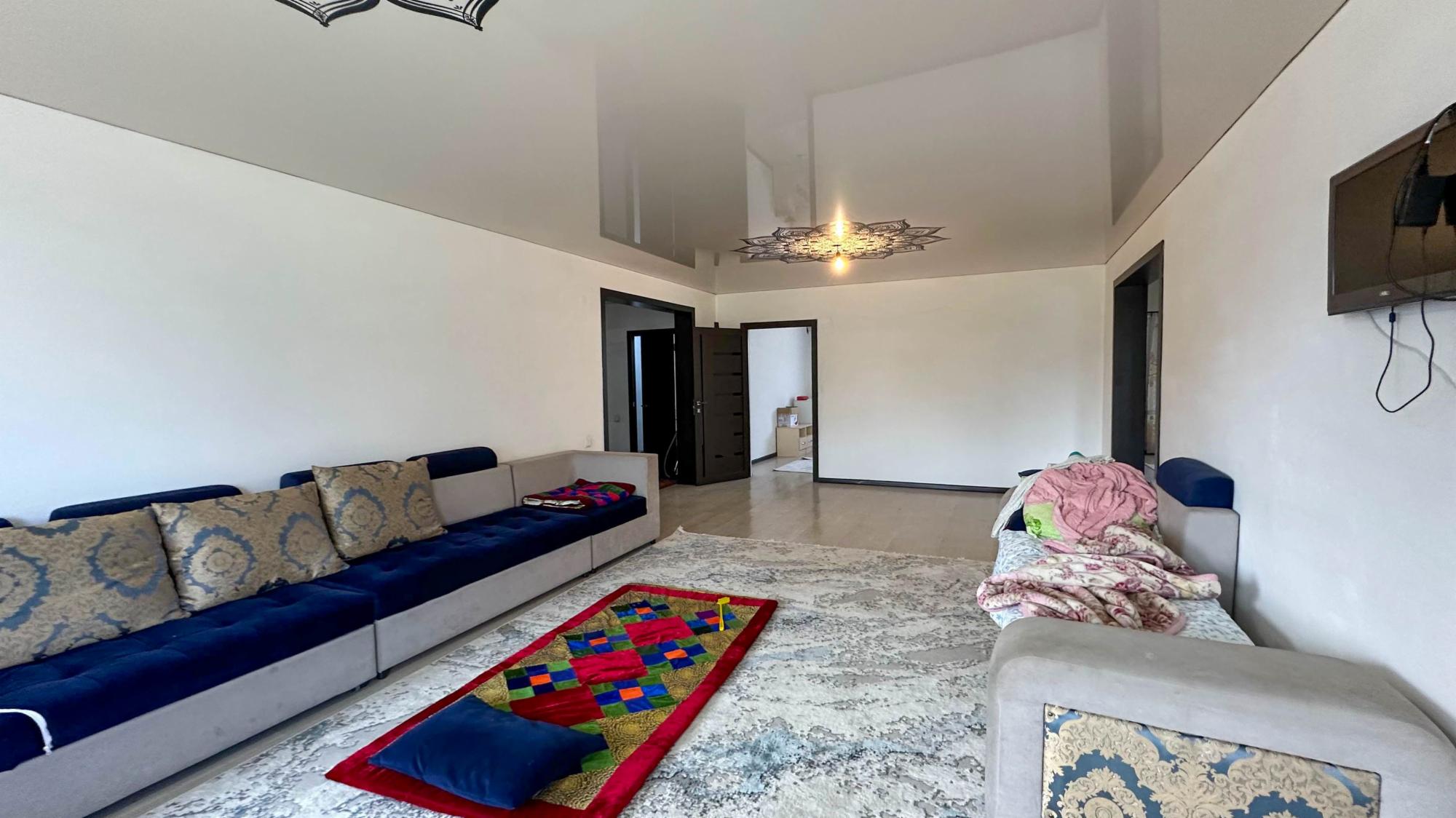 5-комнантный квартира, 165.0 м²,Жексыгельдинова за 35 000 000