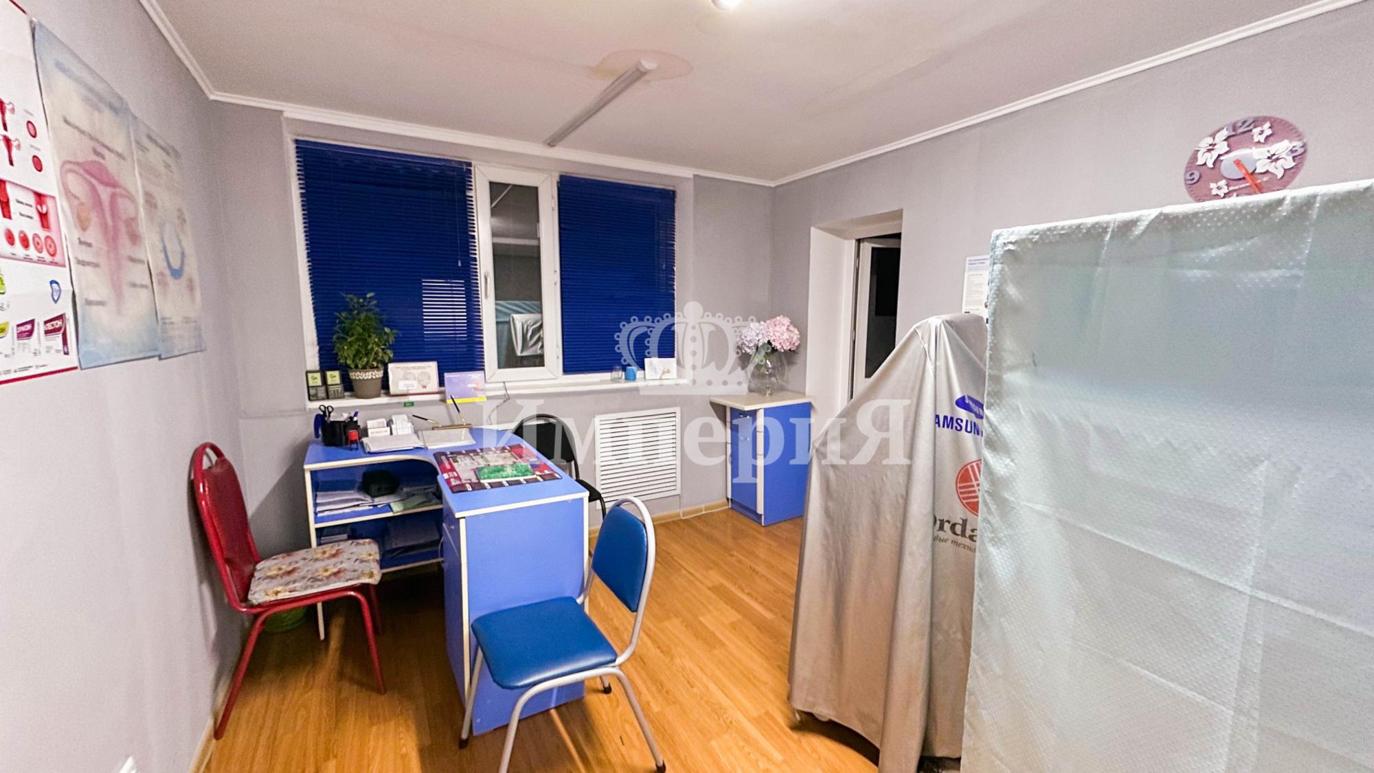 24-комнантный квартира, 350.0 м²,Жансугурова за 80 000 000