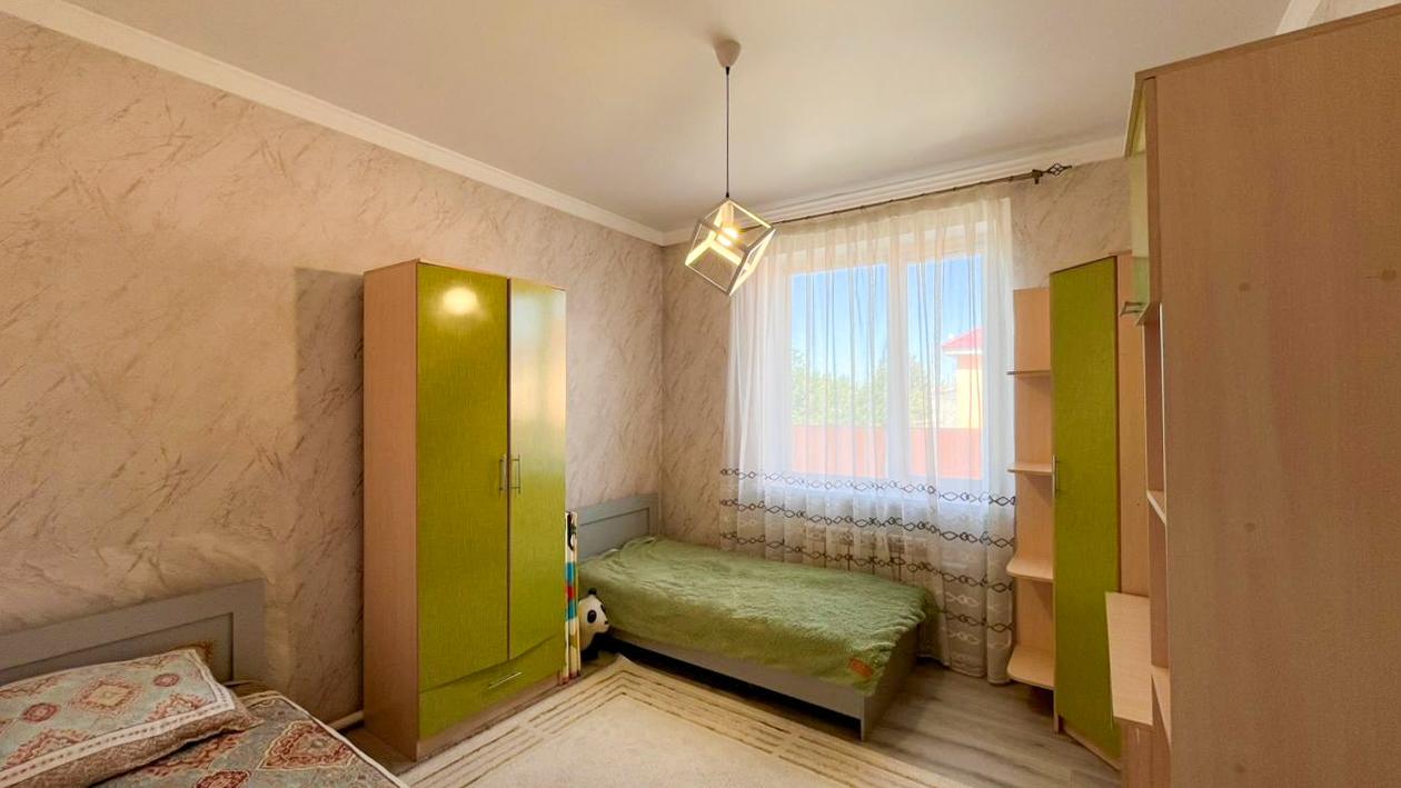 4-комнантный квартира, 120.0 м²,Парасат за 45 000 000
