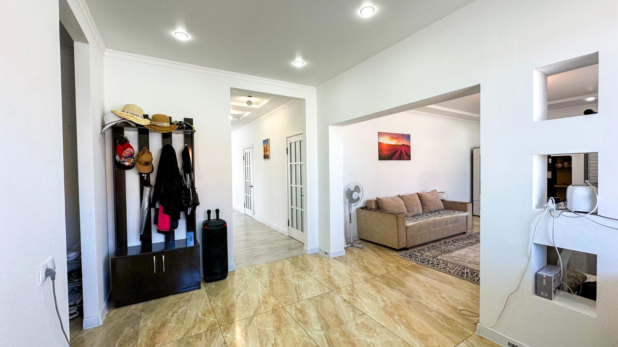 4-комнантный квартира, 150.0 м²,3 улица за 33 000 000