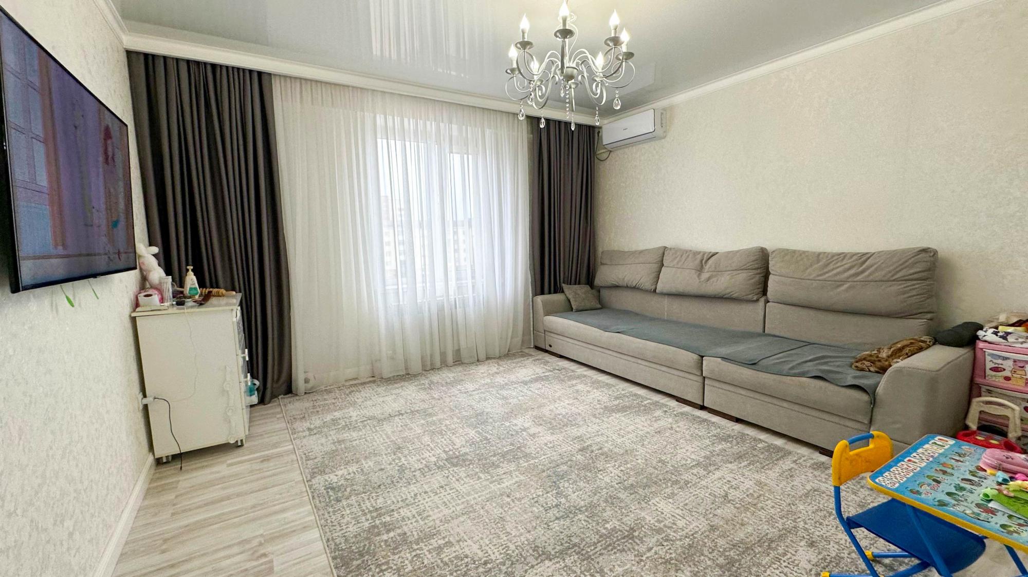 5-комнантная квартира, 141.5 м²,мкр Бирлик за 51 000 000