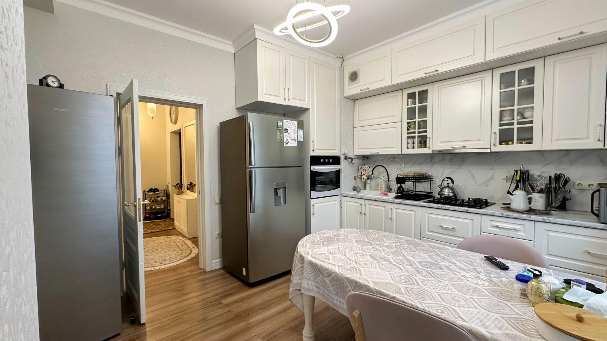 3-комнантная квартира, 110.0 м²,Алдабергенова за 68 000 000
