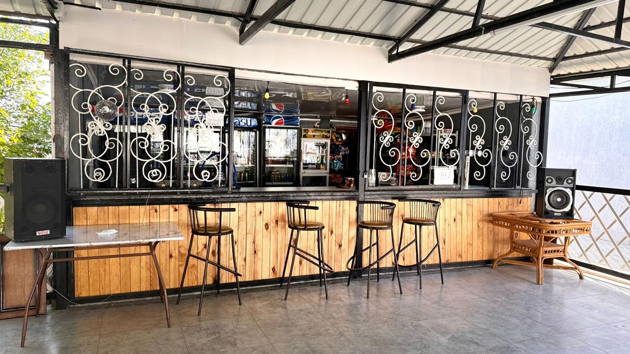 55-комнантный квартира, 275.0 м²,Валиханова за 275 000 000