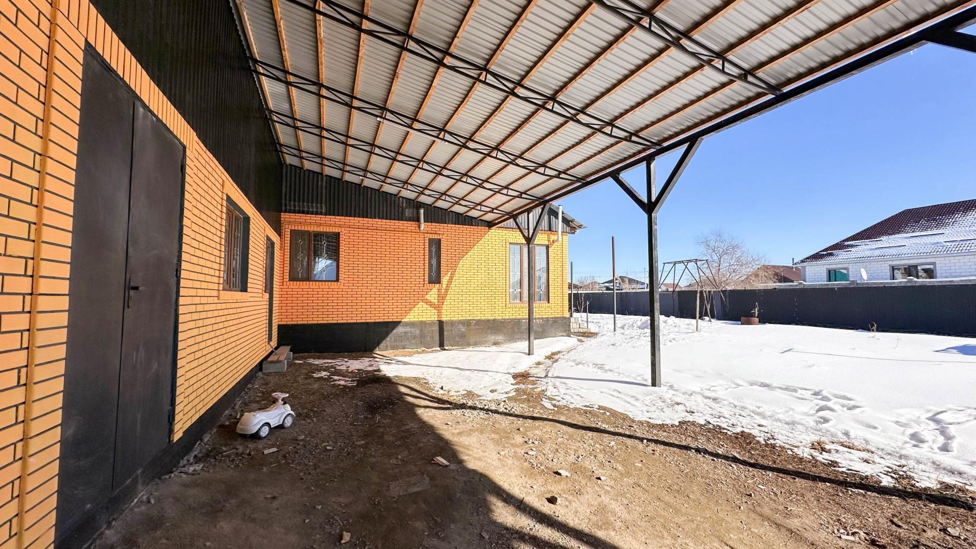 5-комнантный квартира, 140.0 м²,Конаев за 35 000 000