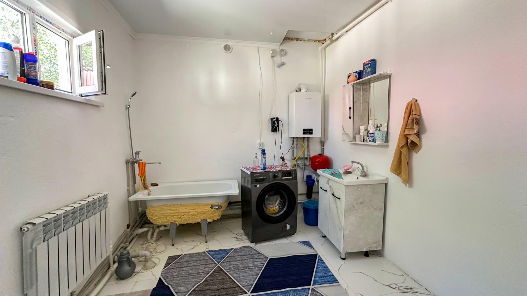 3-комнантный квартира, 80.0 м²,Абубакирова за 11 000 000
