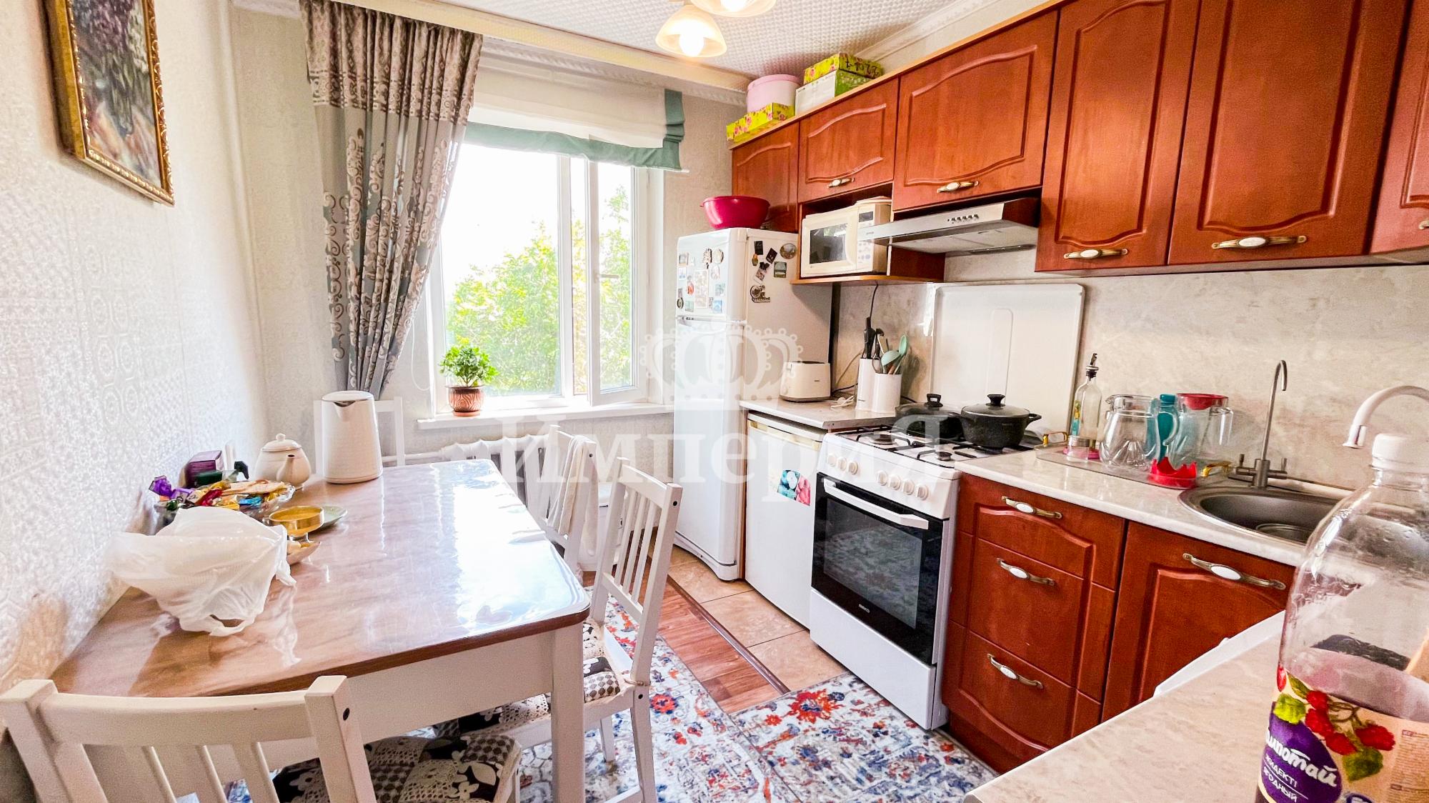 4-комнантная квартира, 73.0 м²,Алдабергенова за 21 300 000