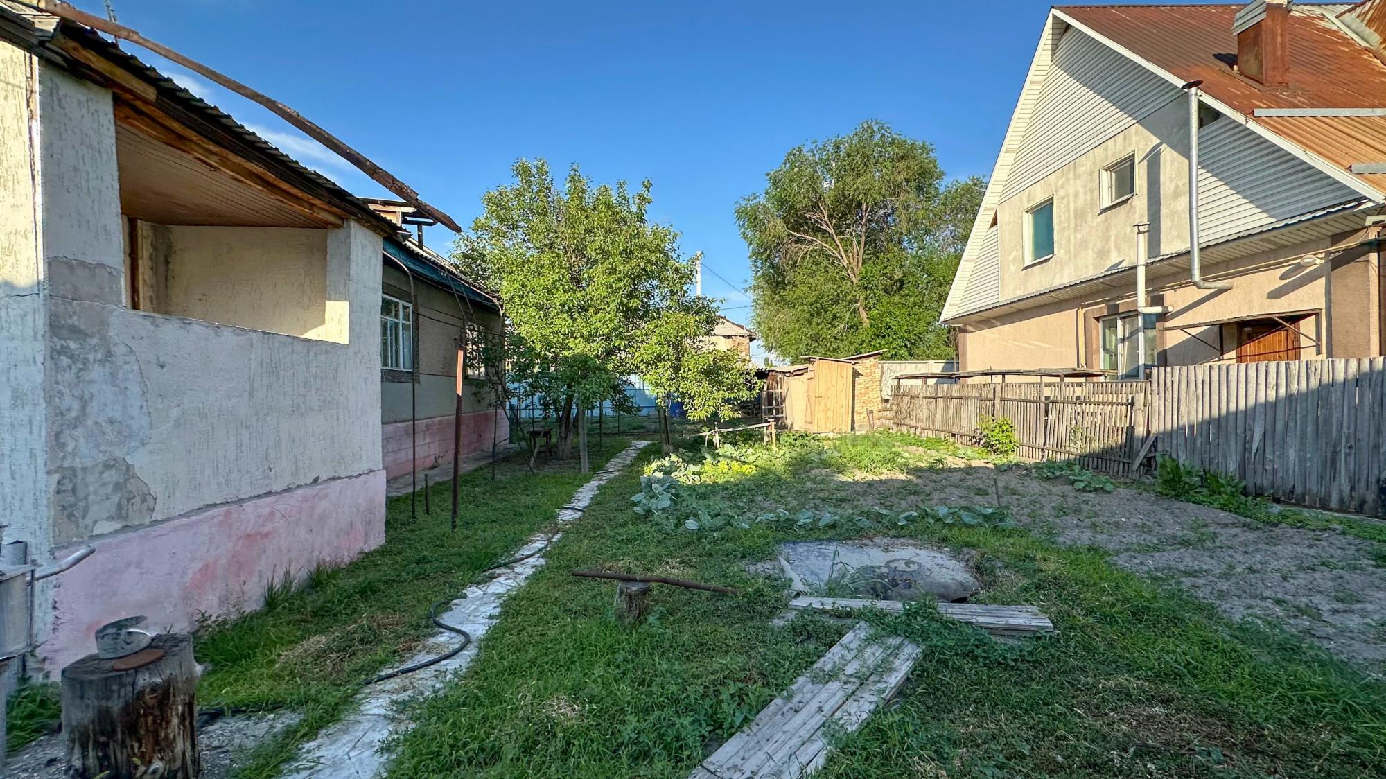4-комнантный квартира, 123.0 м²,Репина за 22 700 000
