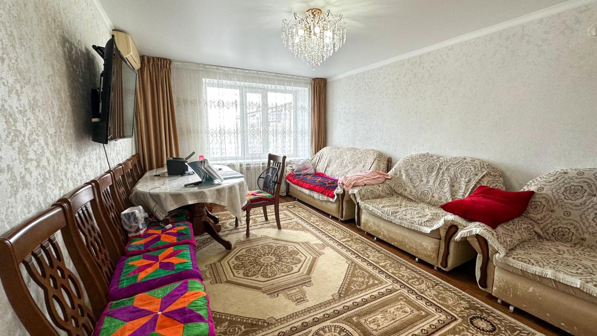 4-комнантная квартира, 80.0 м²,5 мкр за 27 000 000