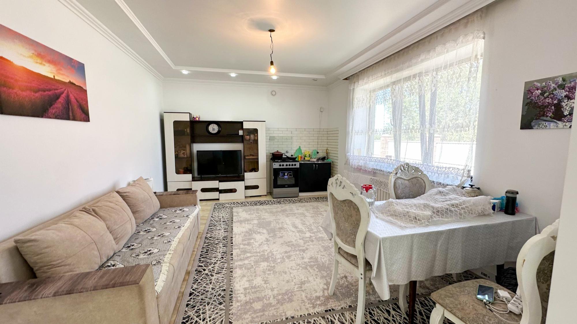 4-комнантный квартира, 150.0 м²,3 улица за 33 000 000