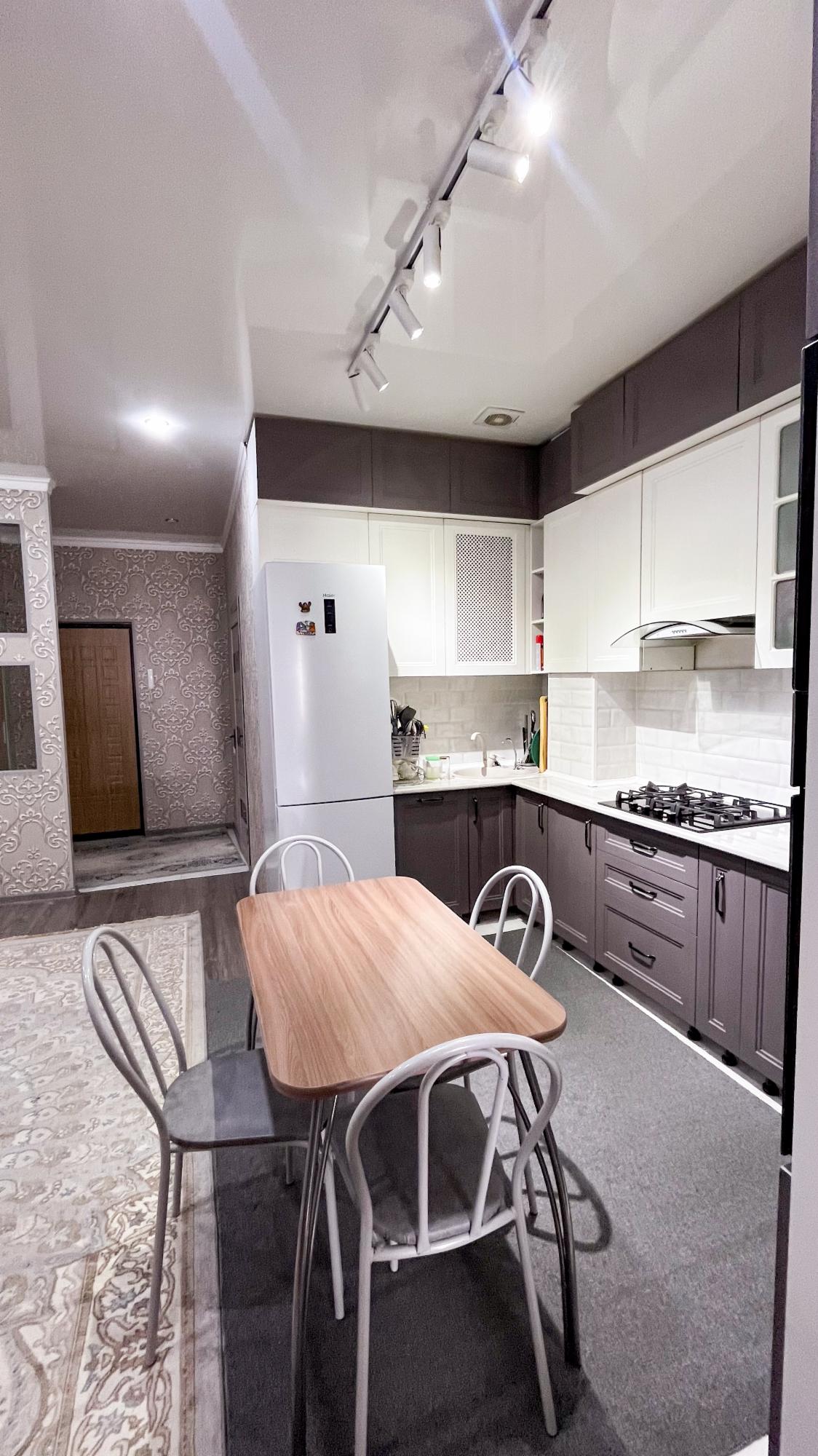 2-комнантная квартира, 59.0 м²,Абая за 15 500 000