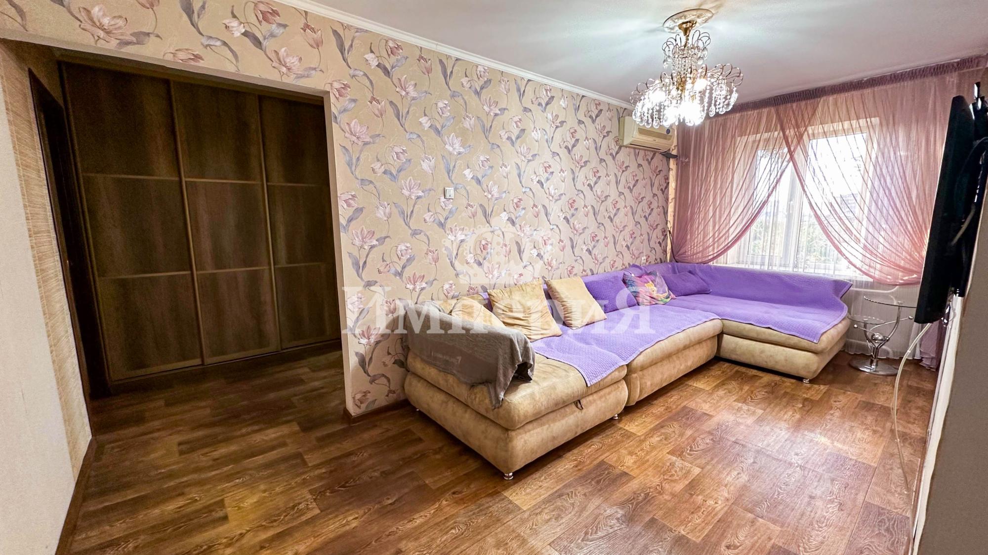 3-комнантная квартира, 54.0 м²,Центр за 19 000 000