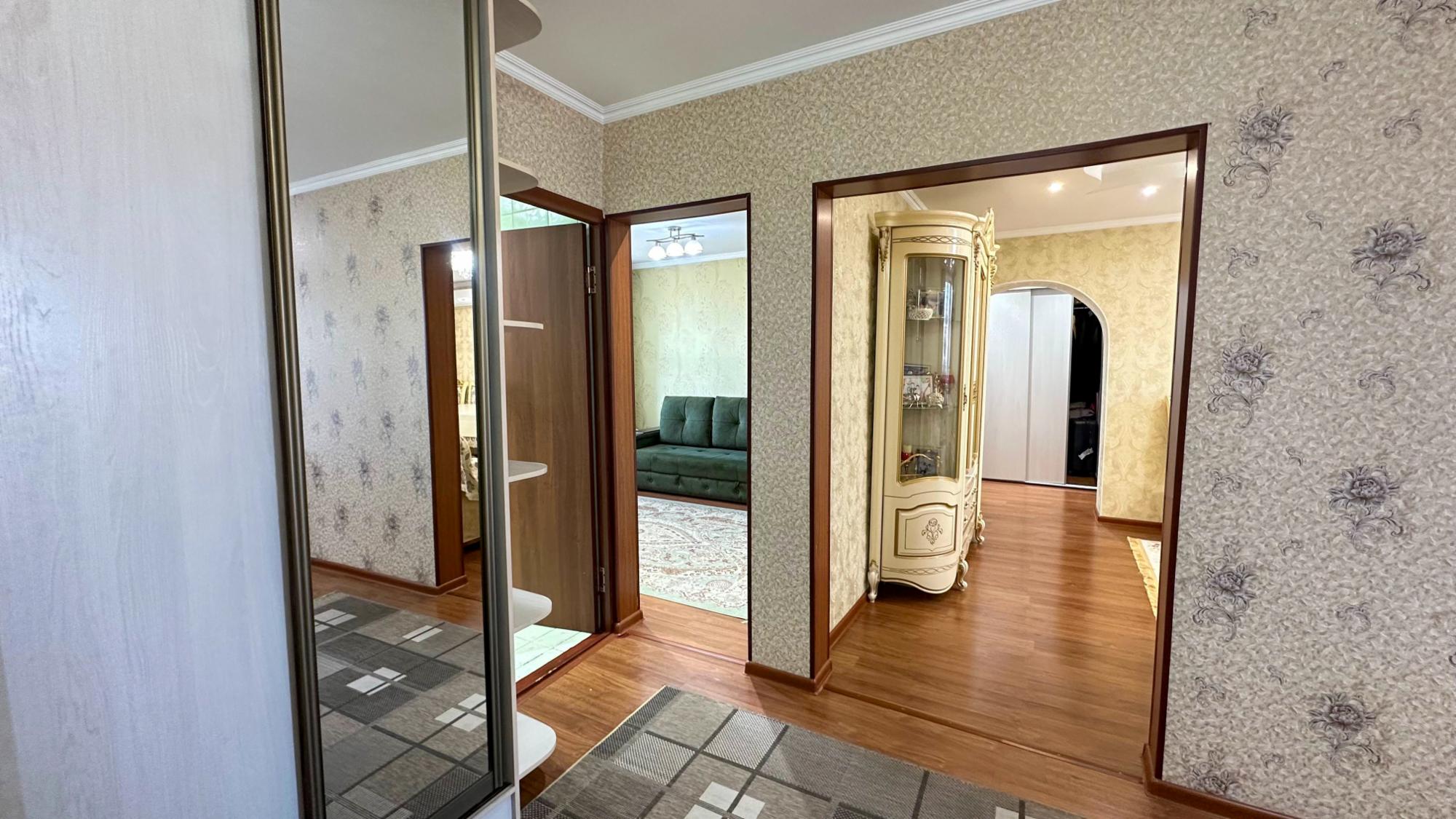 4-комнантная квартира, 78.0 м²,4 мкр за 30 000 000