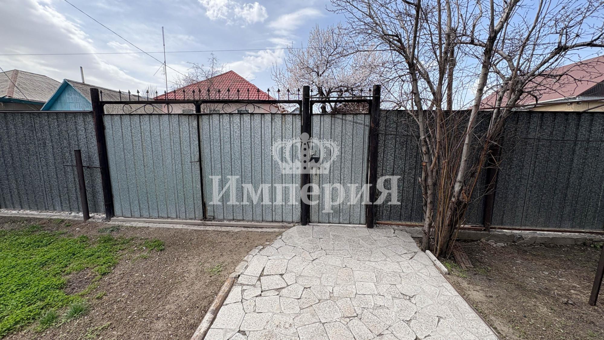 4-комнантный квартира, 70.0 м²,Халтурина за 32 000 000