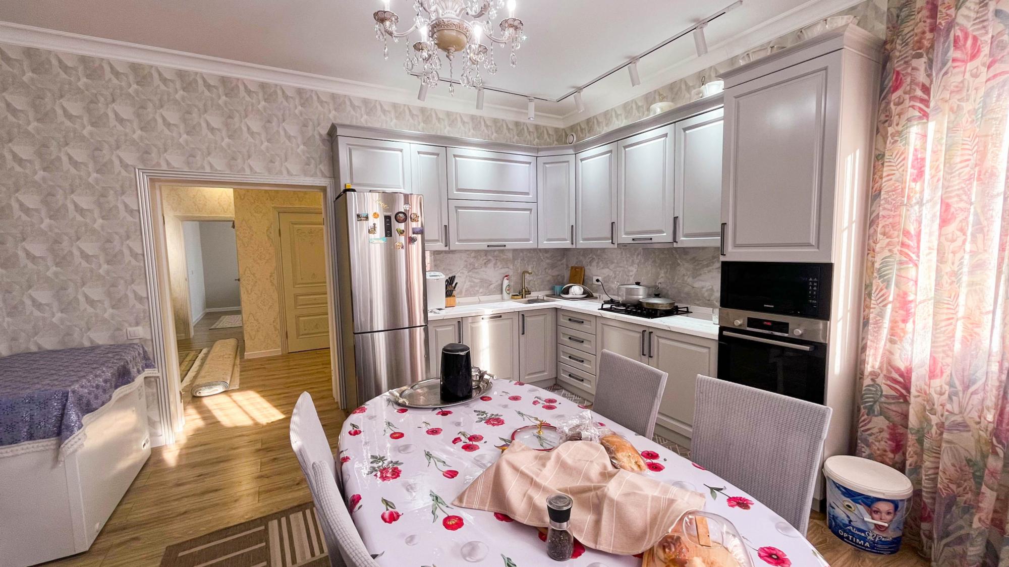 5-комнантный квартира, 162.0 м²,Ынтымак за 55 000 000