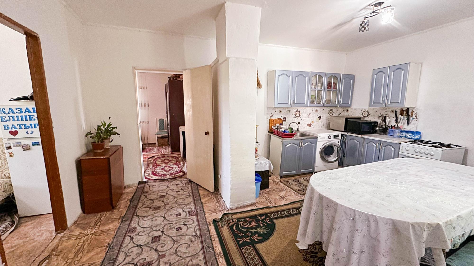 4-комнантный квартира, 76.7 м²,Курманова за 16 500 000