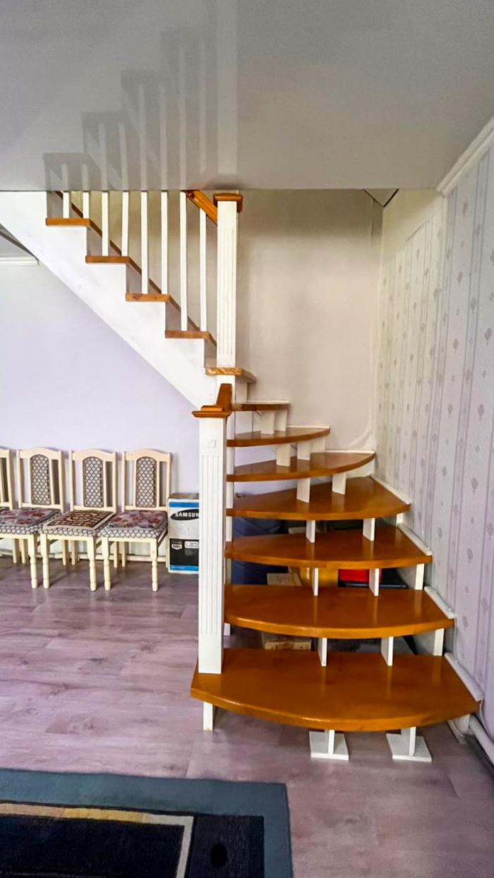 3-комнантный квартира, 100.0 м²,Центр за 31 700 000