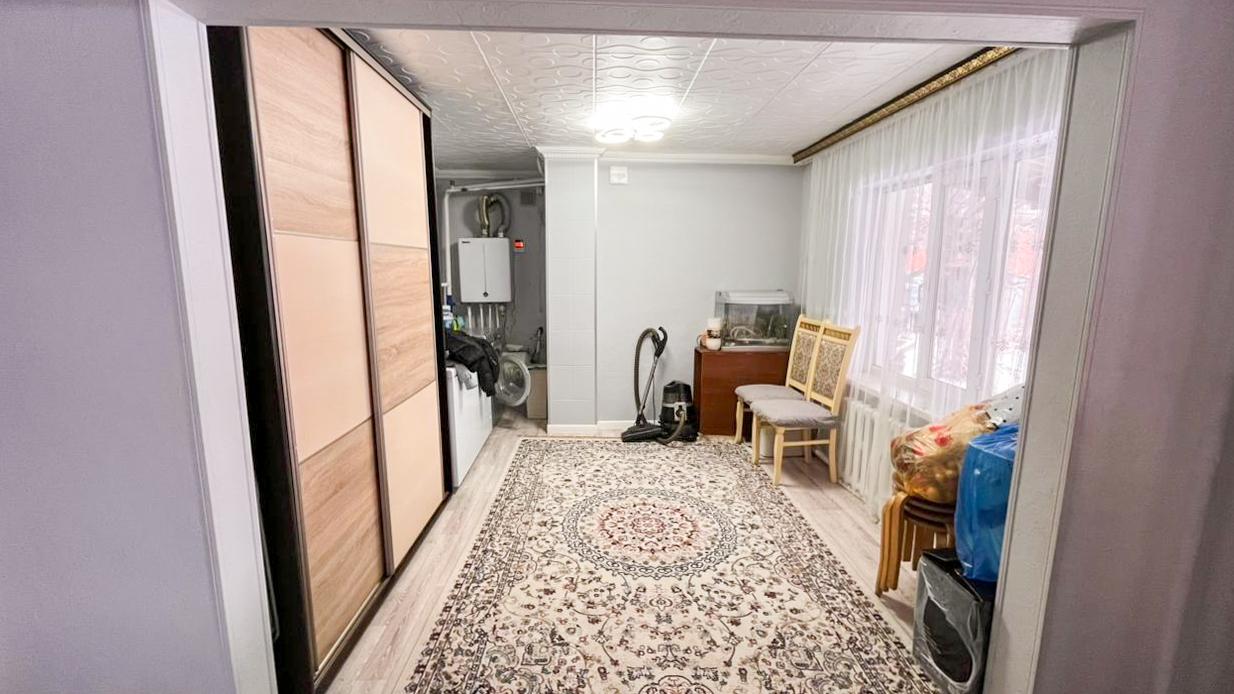 4-комнантный квартира, 130.0 м²,Кастеева за 29 000 000