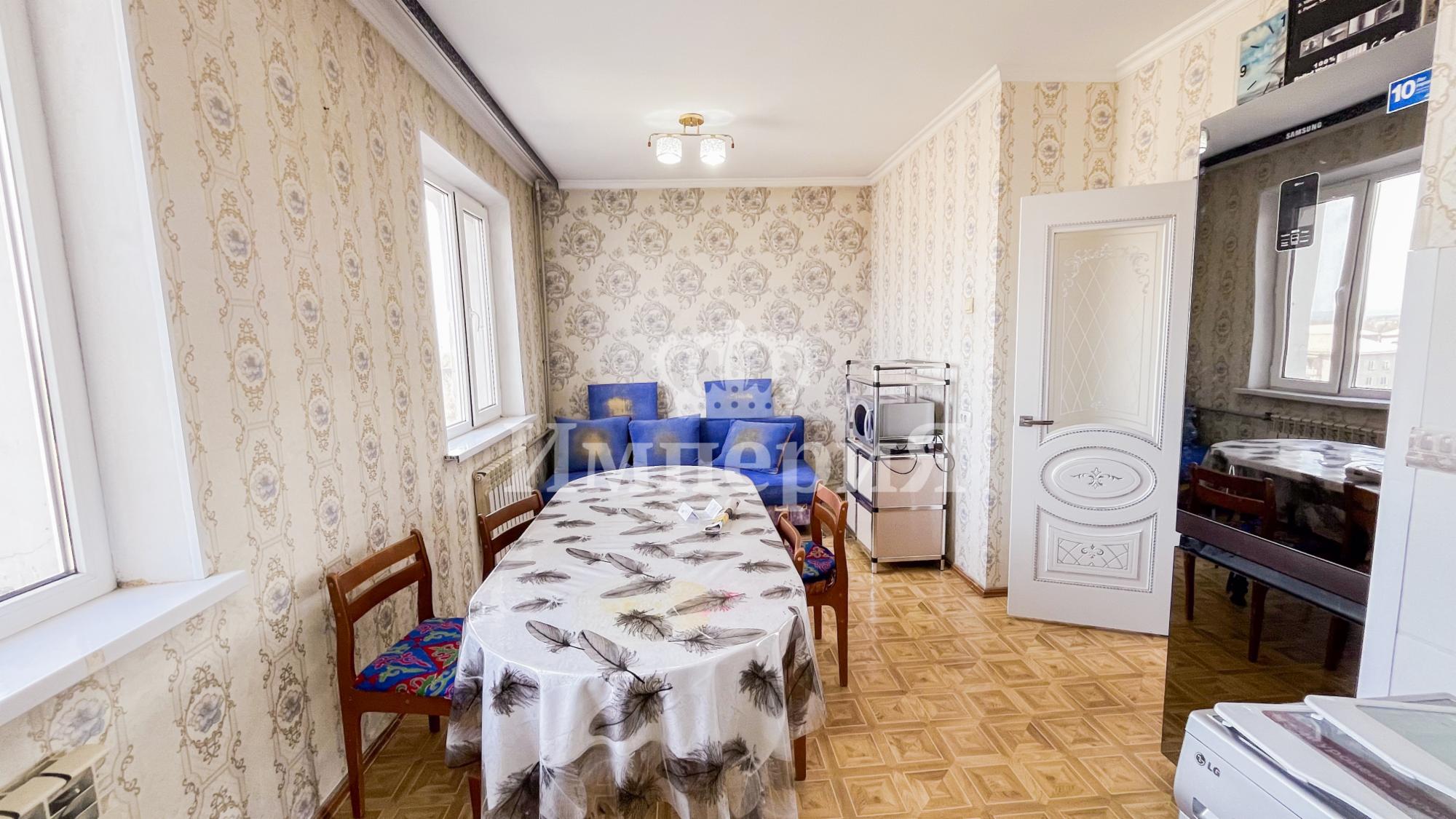 2-комнантная квартира, 80.0 м²,Назарбаева за 28 000 000