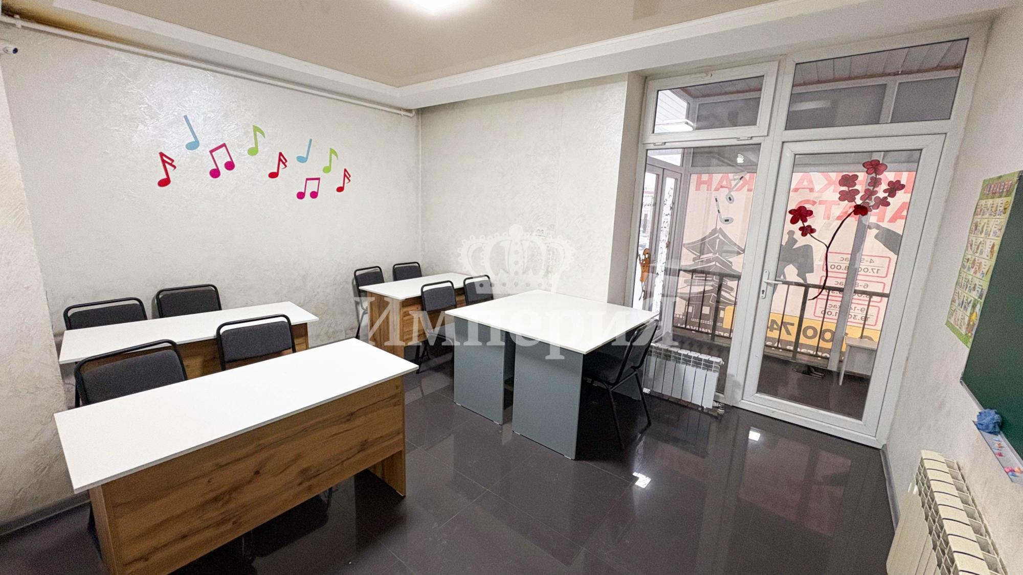 4-комнантный квартира, 172.0 м²,Кунаева за 64 500 000