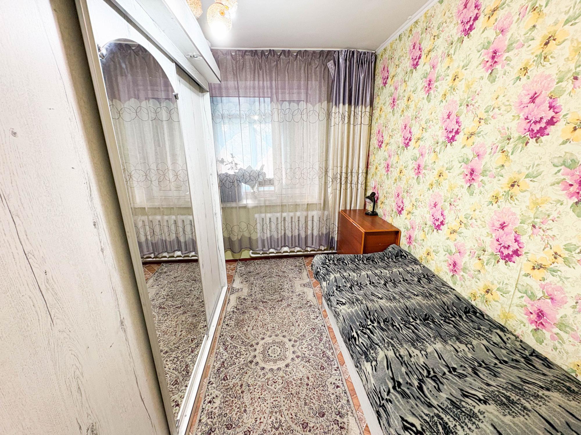 4-комнантная квартира, 76.0 м²,5 мкр за 33 000 000