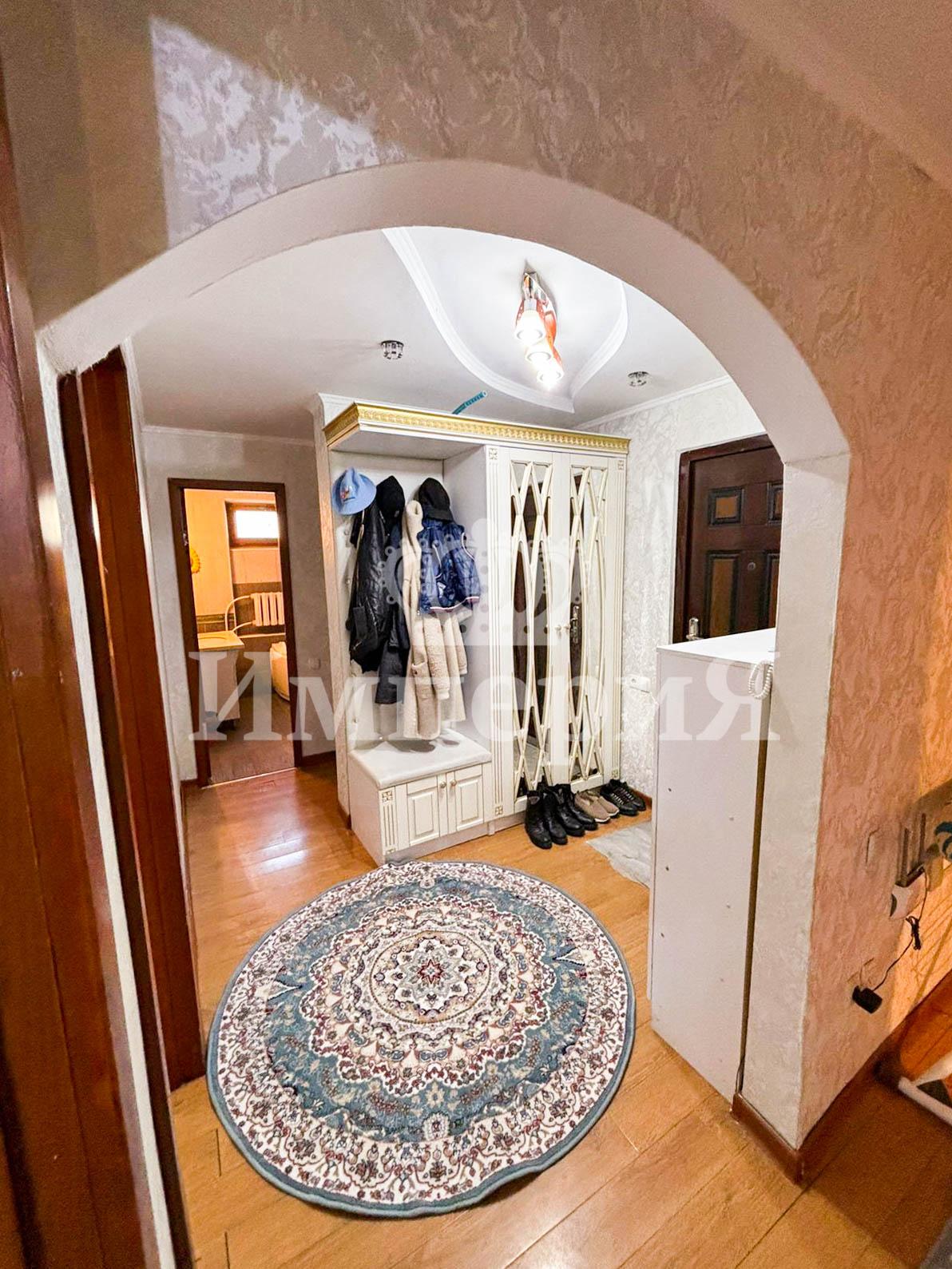 4-комнантная квартира, 104.0 м²,4 мкр за 28 500 000