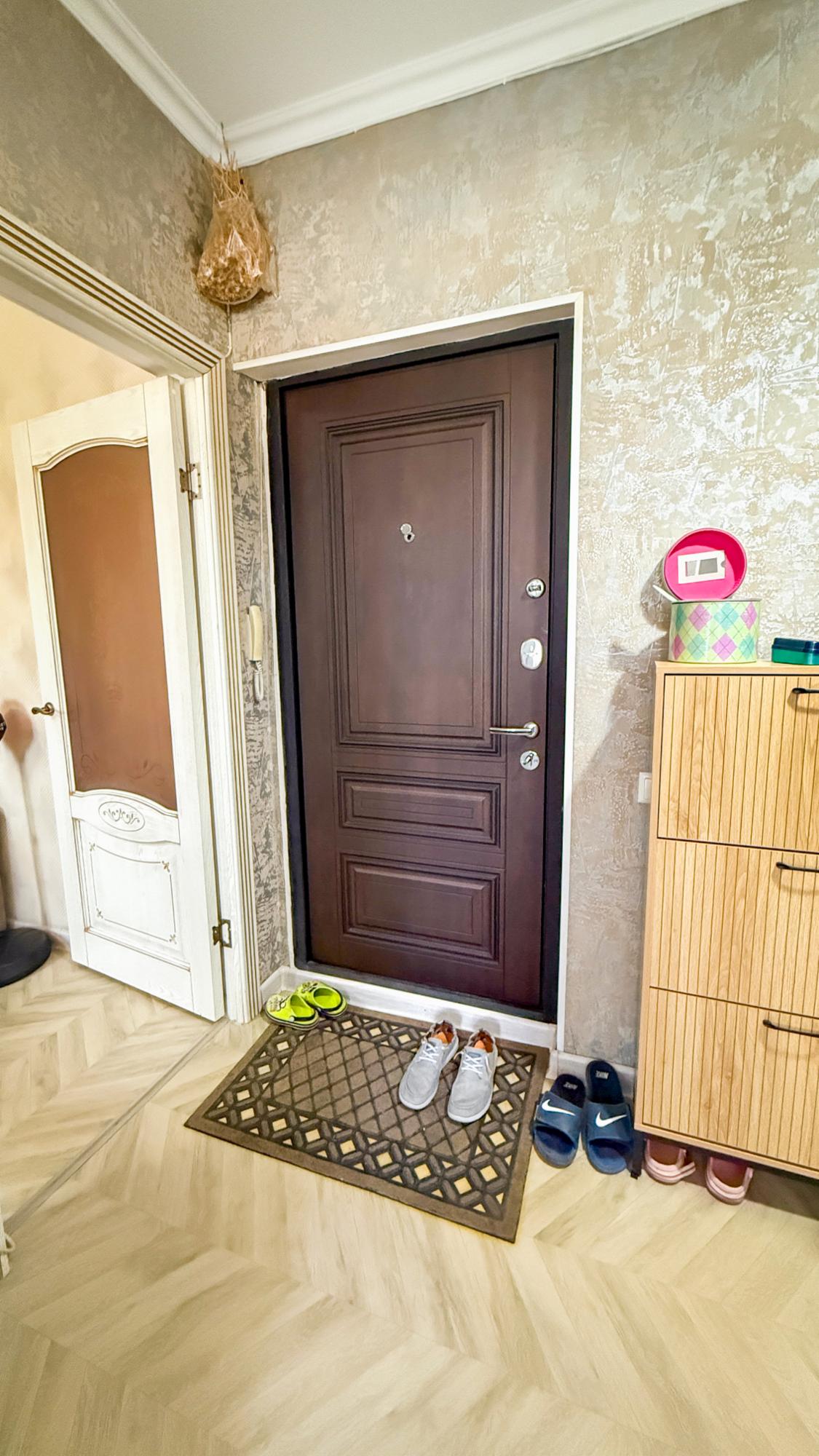 5-комнантная квартира, 106.0 м²,3 мкр за 43 000 000