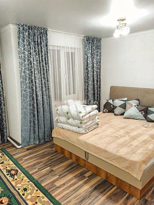 6-комнантный квартира, 143.0 м²,Центр за 27 000 000