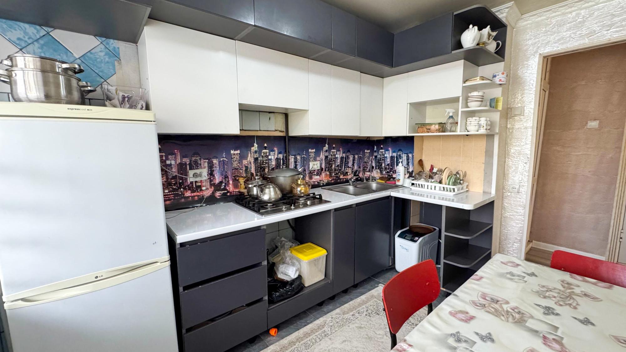 4-комнантная квартира, 76.0 м²,Алдабергенова за 23 500 000