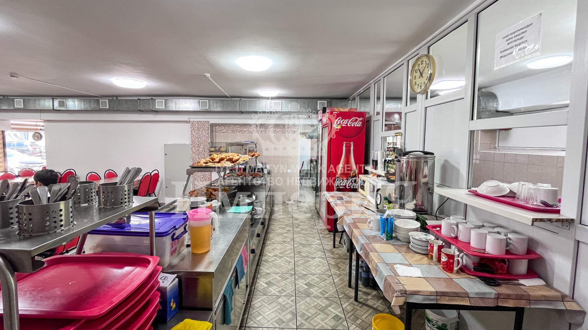 5-комнантный квартира, 145.0 м²,Абая за 55 000 000