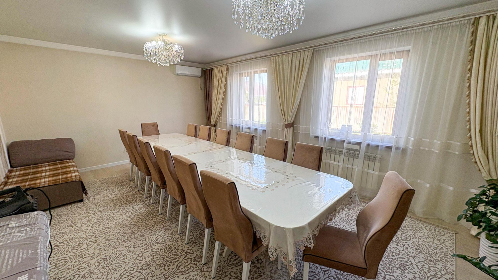 4-комнантный квартира, 132.0 м²,Кок Жазык за 47 000 000