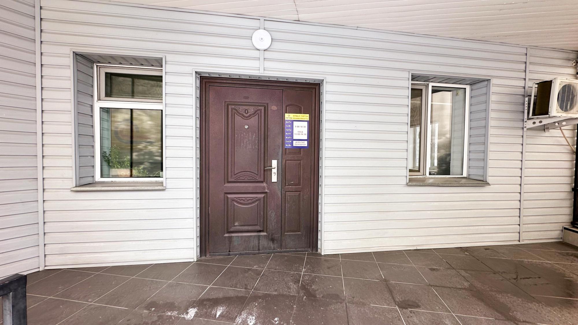 8-комнантный квартира, 212.6 м²,Ескельды Би за 79 000 000