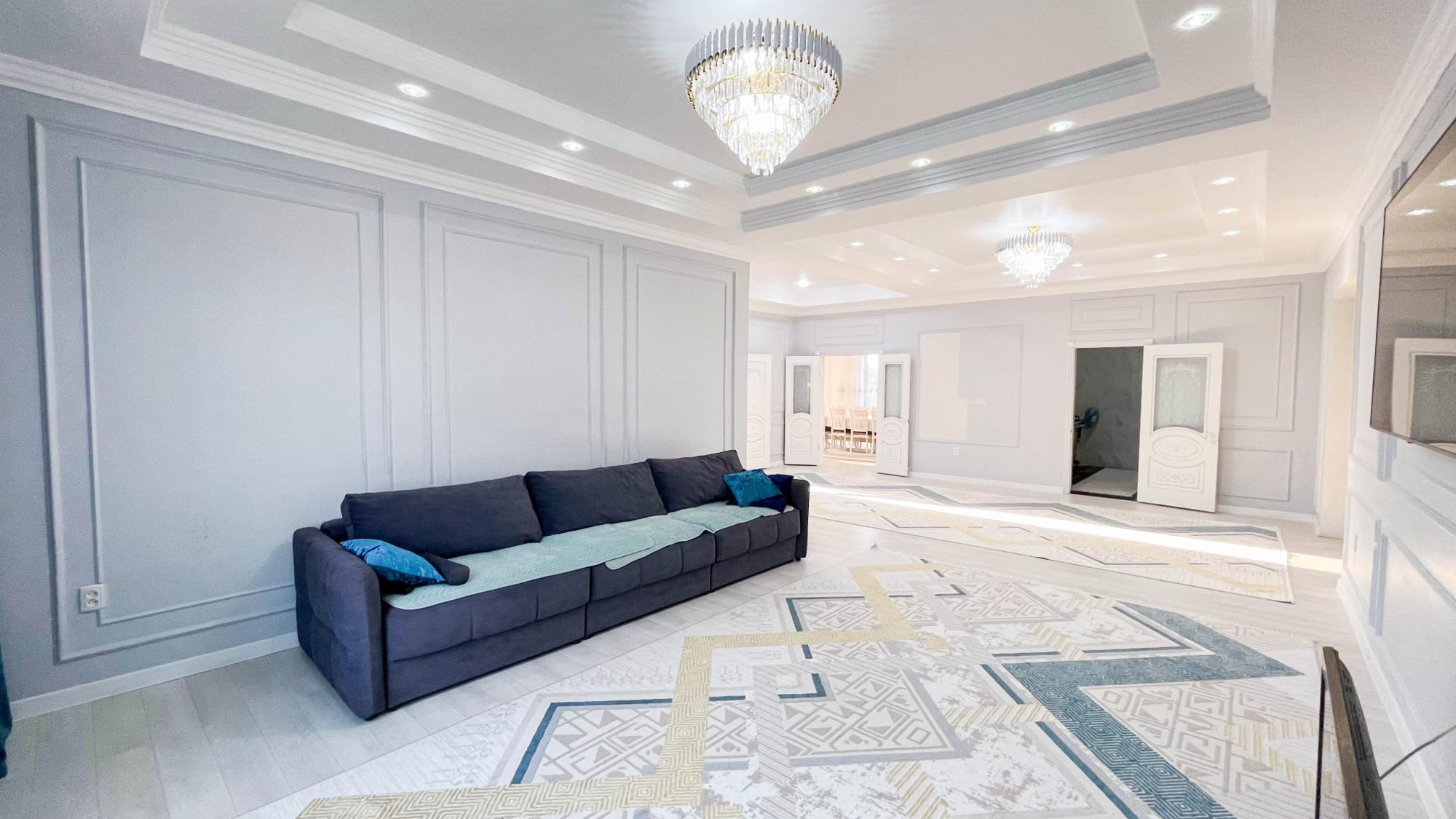 5-комнантный квартира, 226.0 м²,Амангельды за 45 000 000