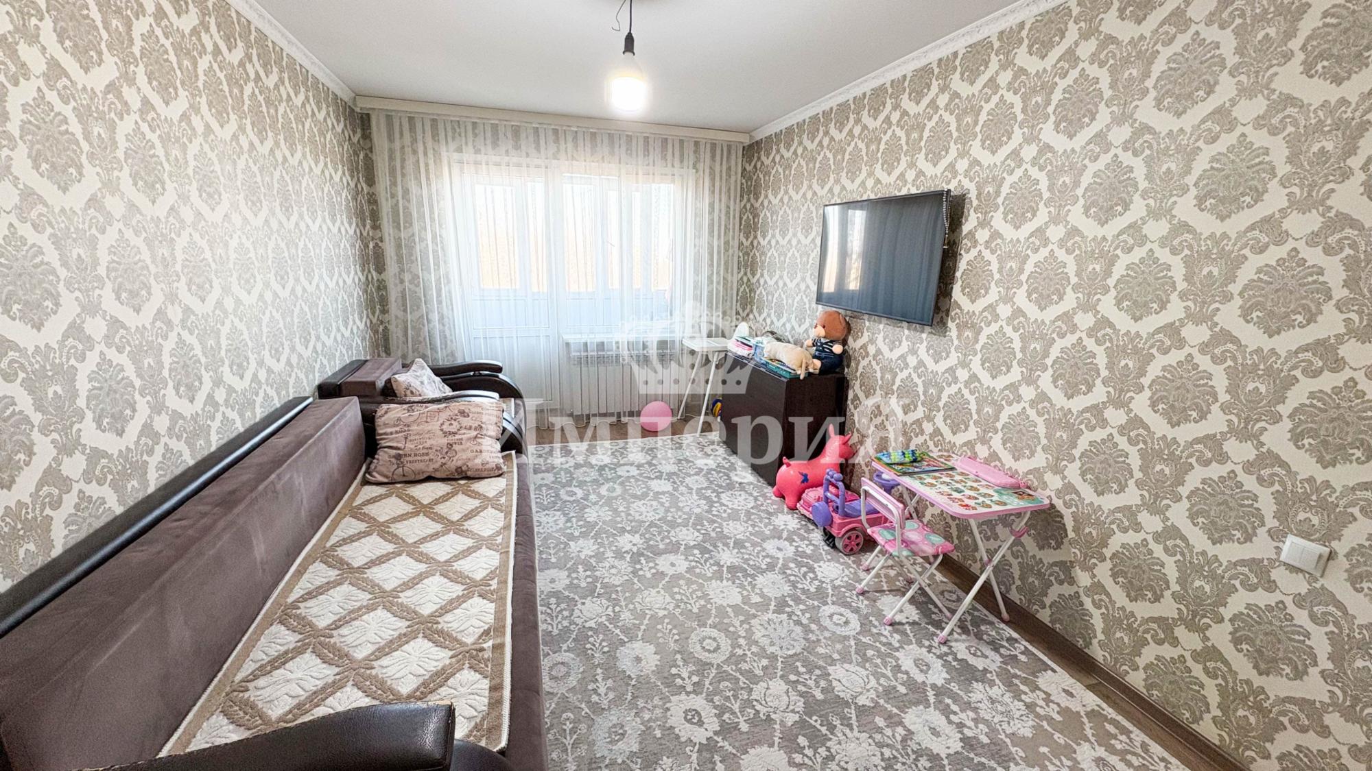 4-комнантная квартира, 69.7 м²,5 мкр за 21 000 000