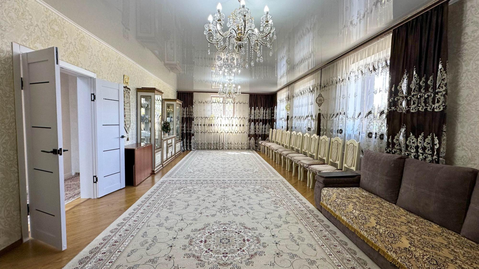 4-комнантный квартира, 129.0 м²,Жазиралы за 42 000 000