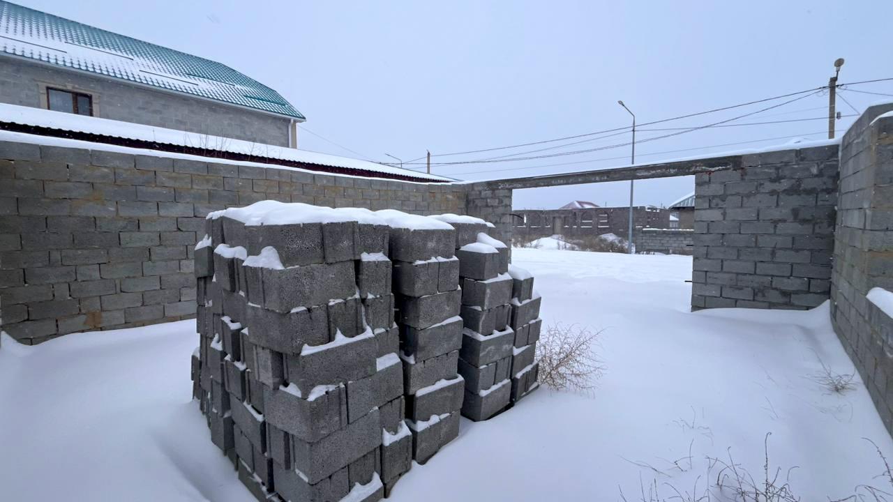 5-комнантный квартира, 93.0 м²,Карагайлы за 27 000 000