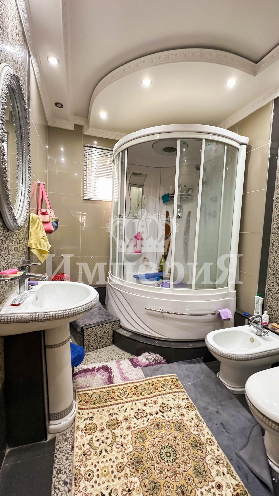 4-комнантная квартира, 91.0 м²,Шевченко за 32 000 000