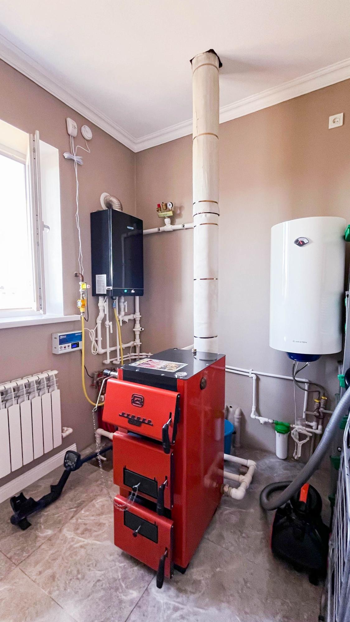 4-комнантный квартира, 140.0 м²,Жиенкулова за 45 000 000