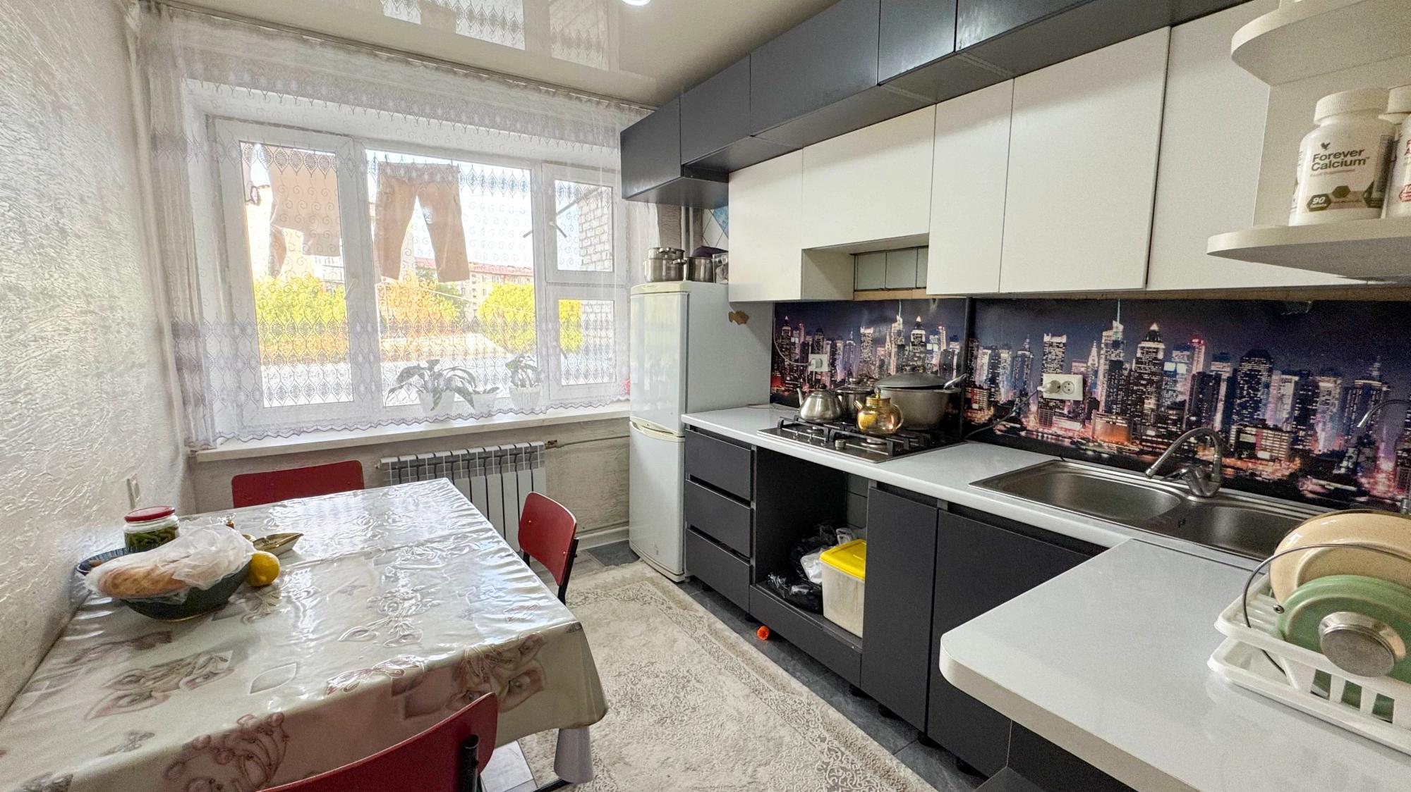 4-комнантная квартира, 76.0 м²,Алдабергенова за 23 500 000