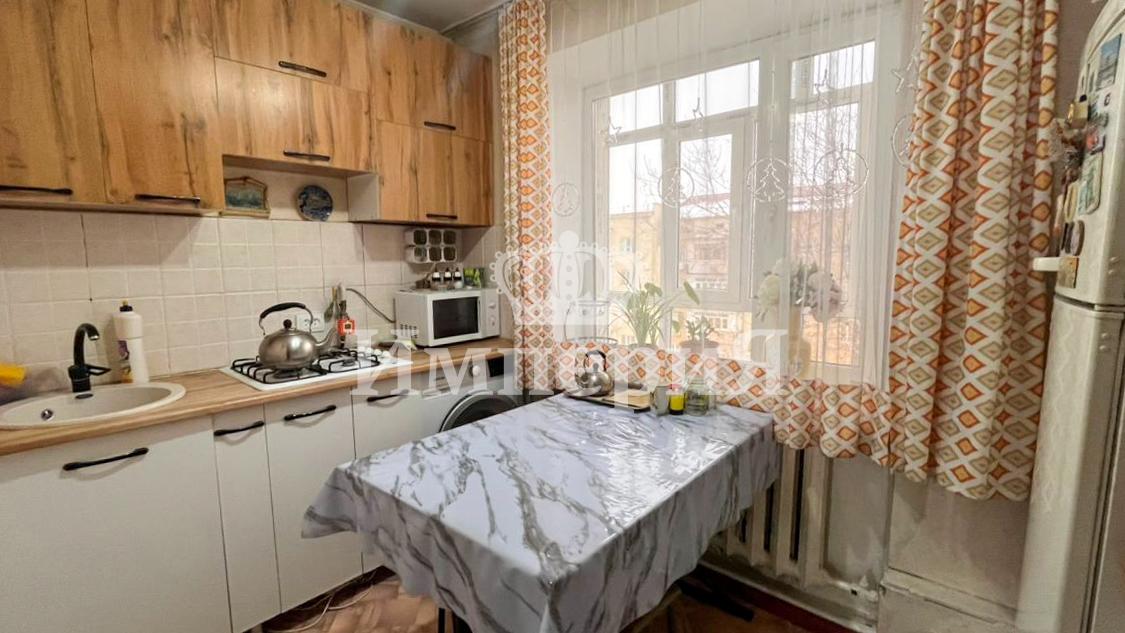 3-комнантная квартира, 61.0 м²,Военный городок за 20 300 000
