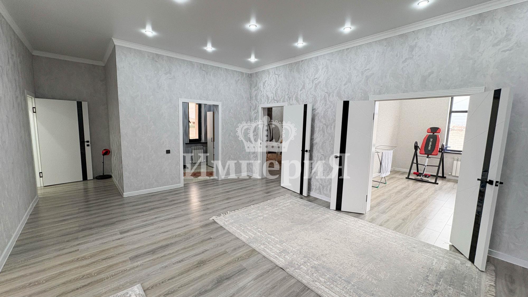 5-комнантный квартира, 187.0 м²,Карагайлы за 45 000 000