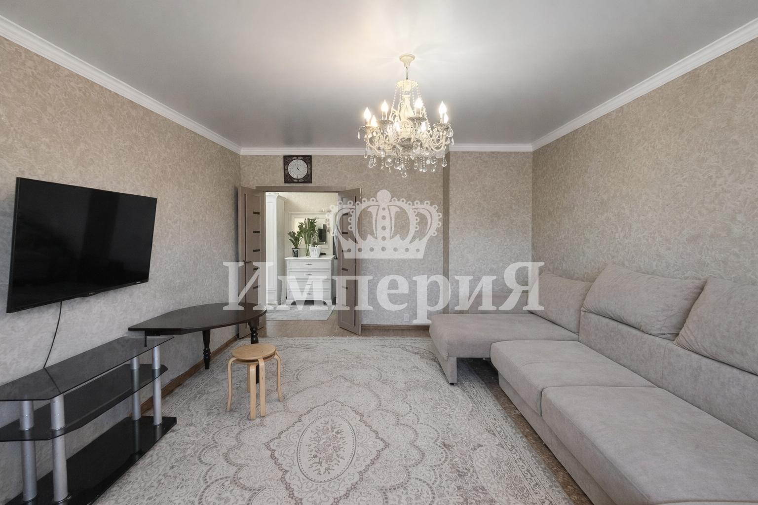 3-комнантная квартира, 90.0 м²,Жансугурова за 35 000 000
