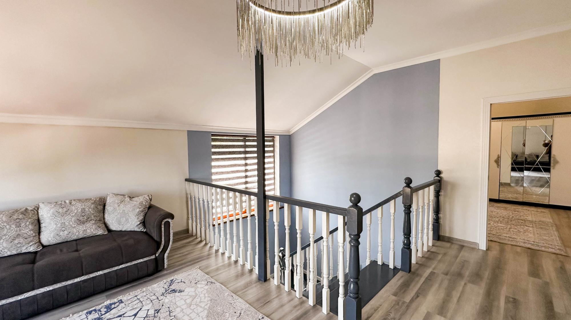 5-комнантный квартира, 220.0 м²,Балпык за 45 000 000