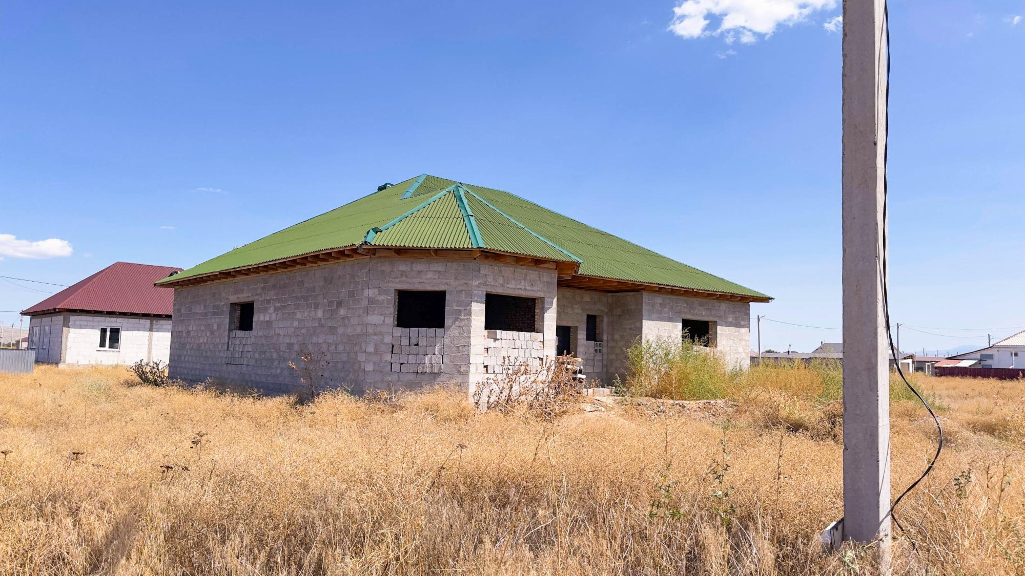 4-комнантный квартира, 201.6 м²,Алтынемель за 22 000 000