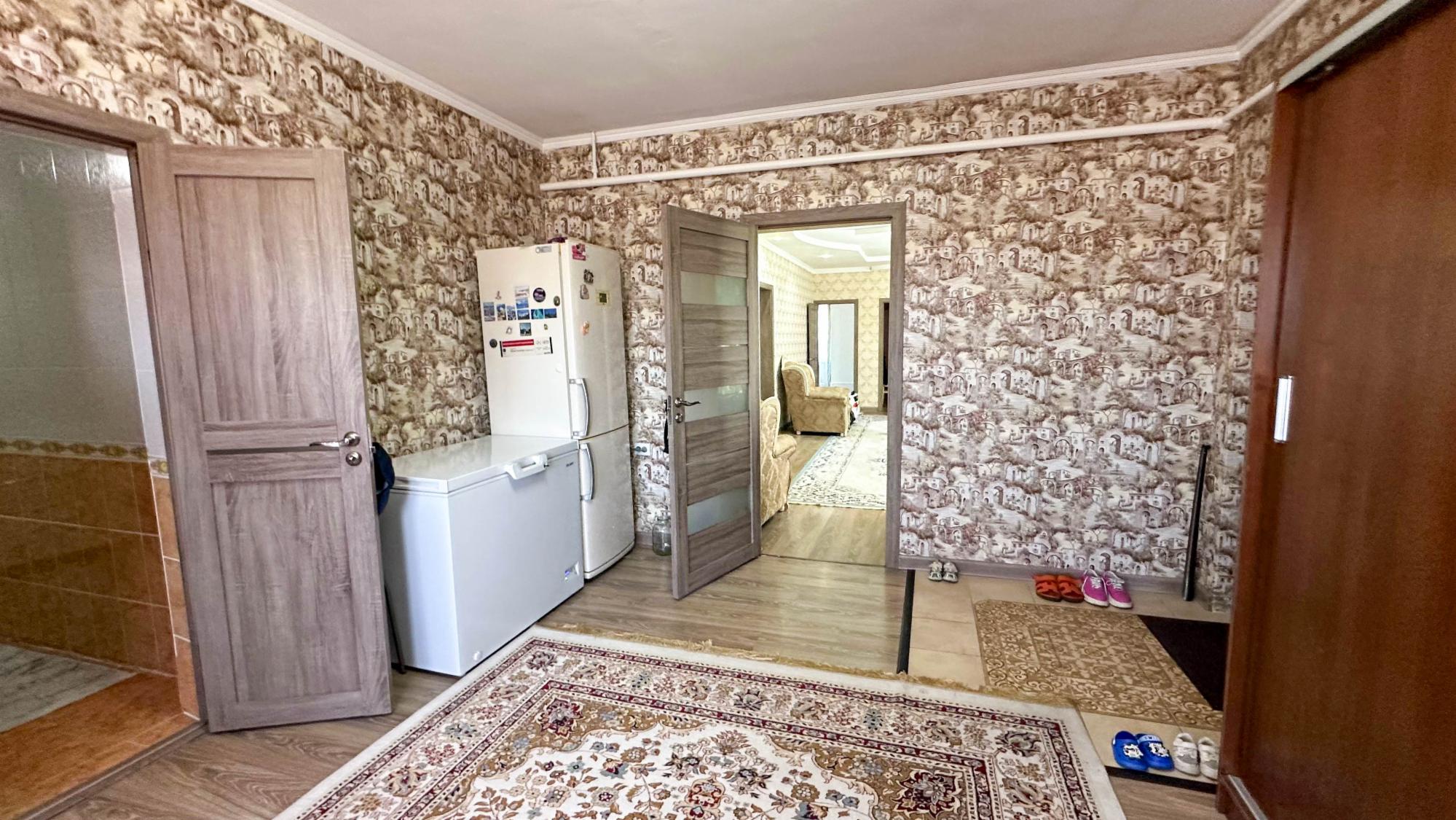 4-комнантный квартира, 150.0 м²,Алтай за 45 000 000